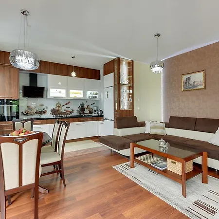 Ina Rent - Tre Mare 公寓式酒店 4*