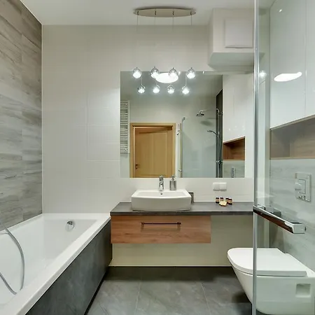 Apartmanhotel Ina Rent - Tre Mare 4*