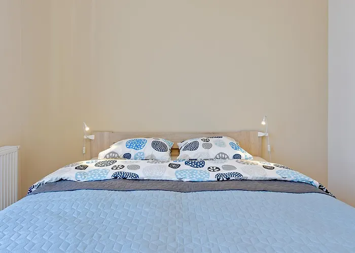 Lejlighedshotel Ina Rent - Tre Mare